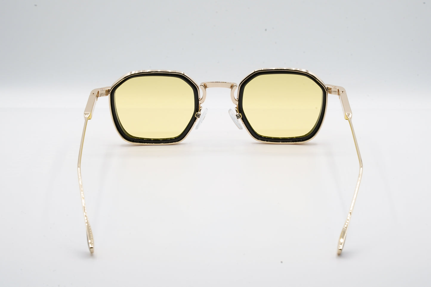 Elara-Gold